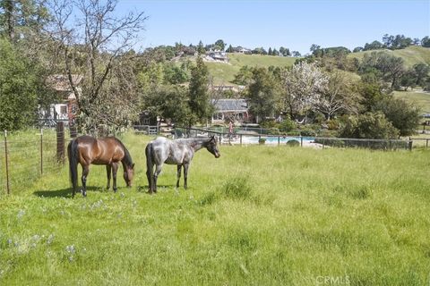 Tiny photo for 13730 El Camino Real, Atascadero, CA 93422 (MLS # SC26058505)