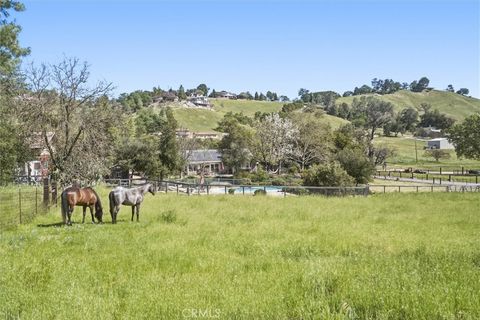 Tiny photo for 13730 El Camino Real, Atascadero, CA 93422 (MLS # SC26058505)