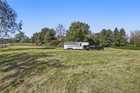 Tiny photo for 13730 El Camino Real, Atascadero, CA 93422 (MLS # SC26058505)