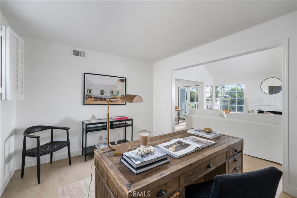 Harbor View Knoll (HKNL) - Residential
