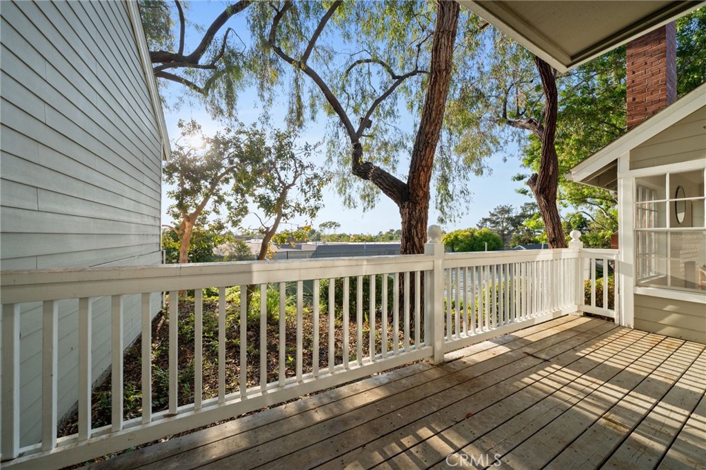 Harbor View Knoll (HKNL) - Residential