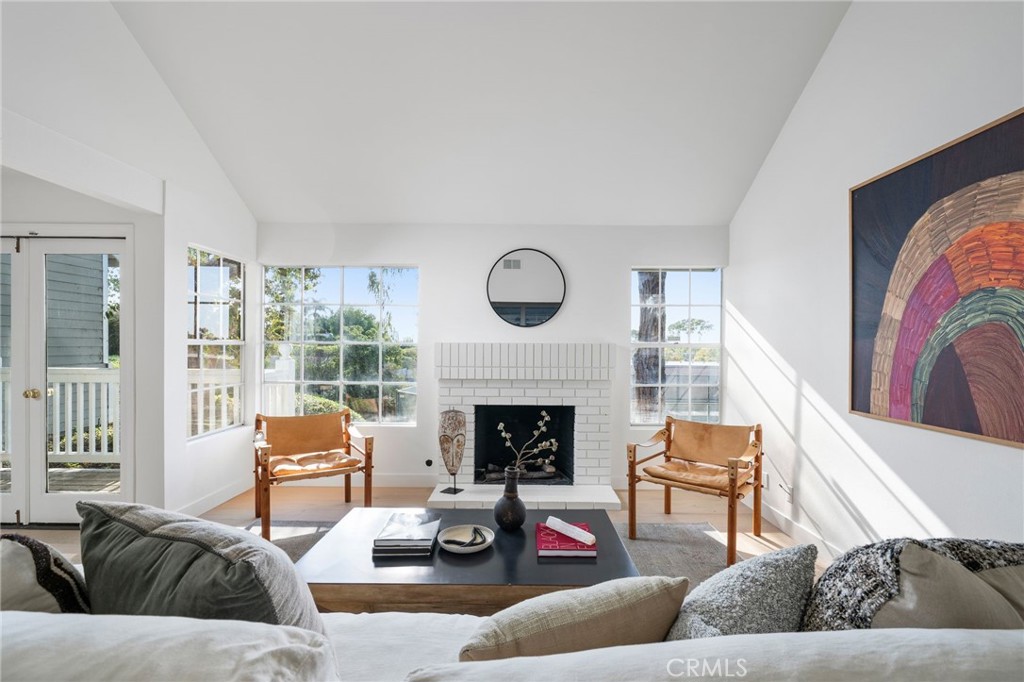 Harbor View Knoll (HKNL) - Residential