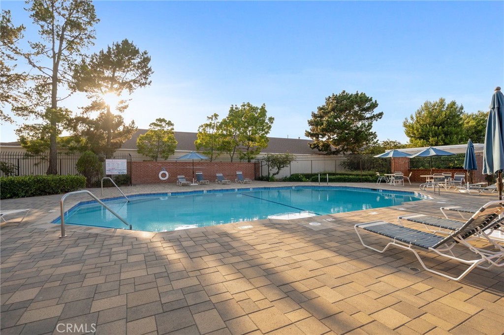Harbor View Knoll (HKNL) - Residential