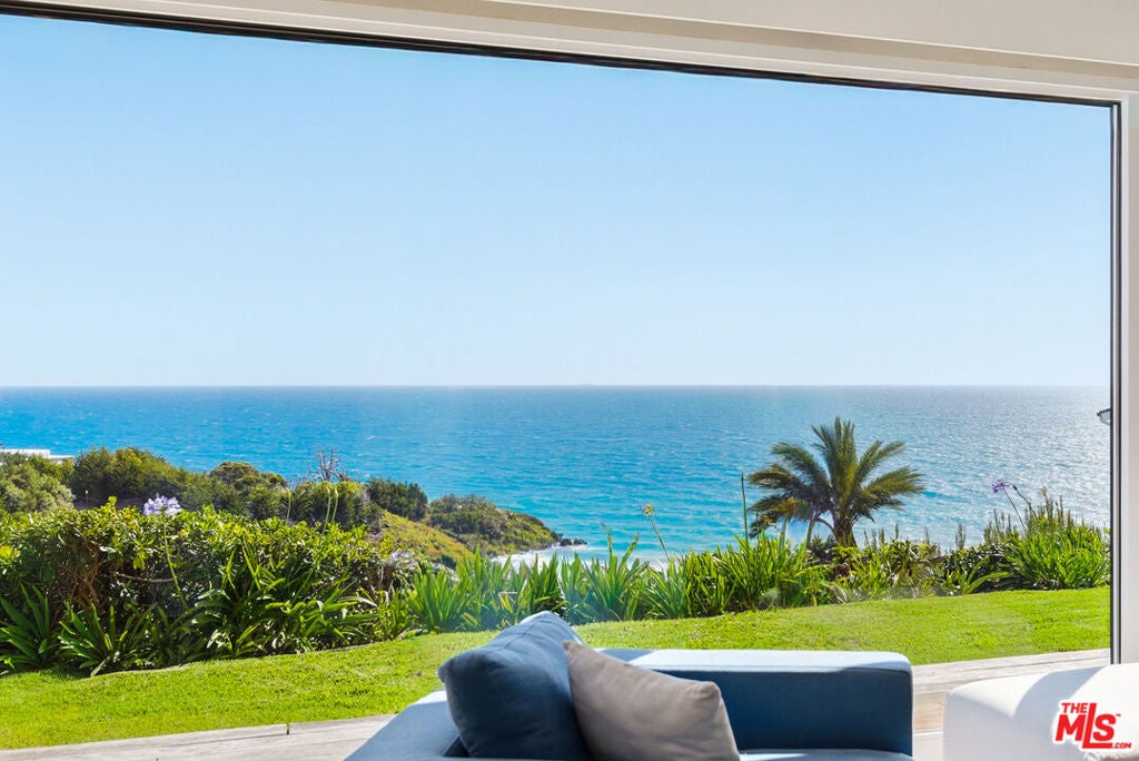 Photo of 6817 Seawatch Lane, Malibu, CA 90265 (MLS # 26721661)