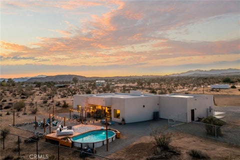 Photo of 59621 Mesa Drive, Yucca Valley, CA 92284 (MLS # JT26230071)