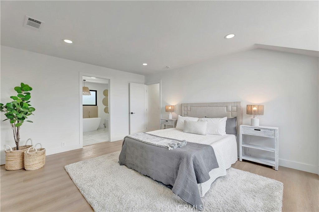 17392 Lido, Huntington Beach CA 92647 - Photo 22