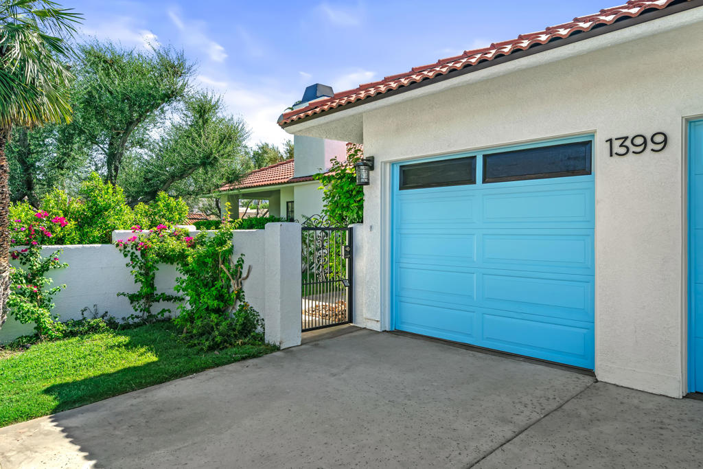 1399 N Via Donna
