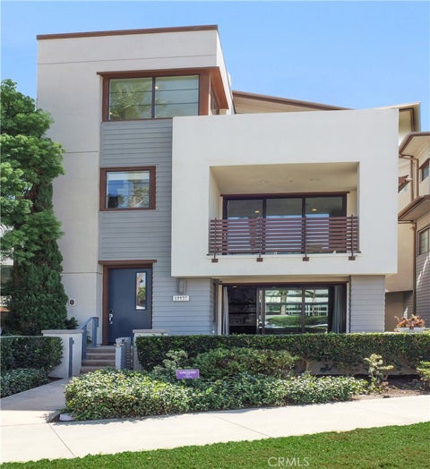 Photo of 12837 W North Seaglass Circle, Los Angeles, CA 90094 (MLS # PV26195276)