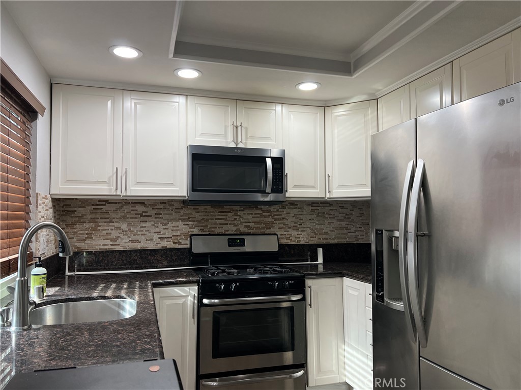 22314 Harbor Ridge 5