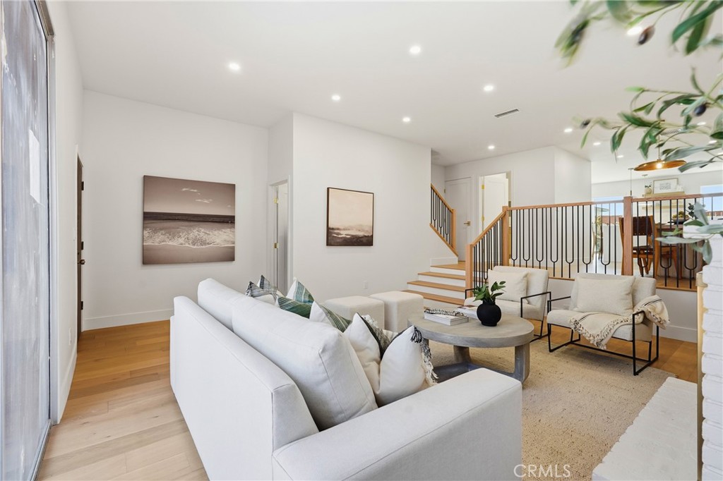 1710 Grant 14