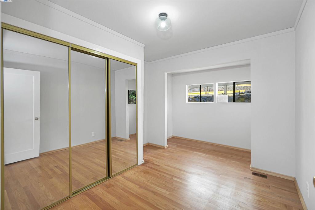 CASTRO VALLEY - Residential