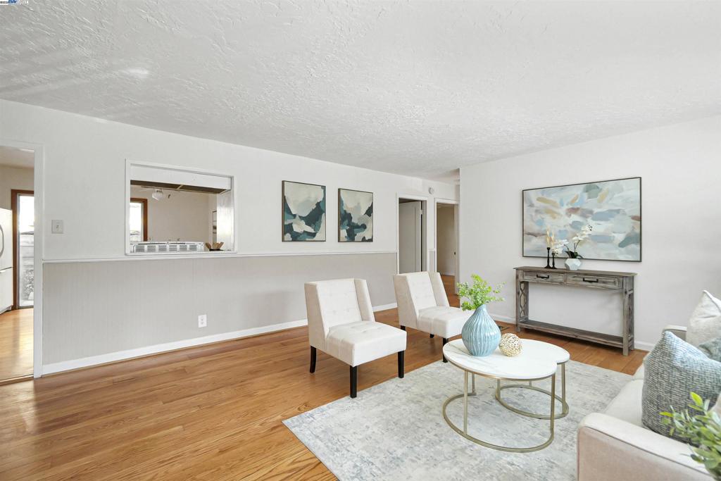 CASTRO VALLEY - Residential