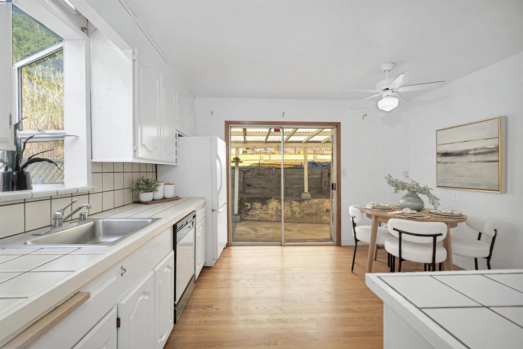 CASTRO VALLEY - Residential