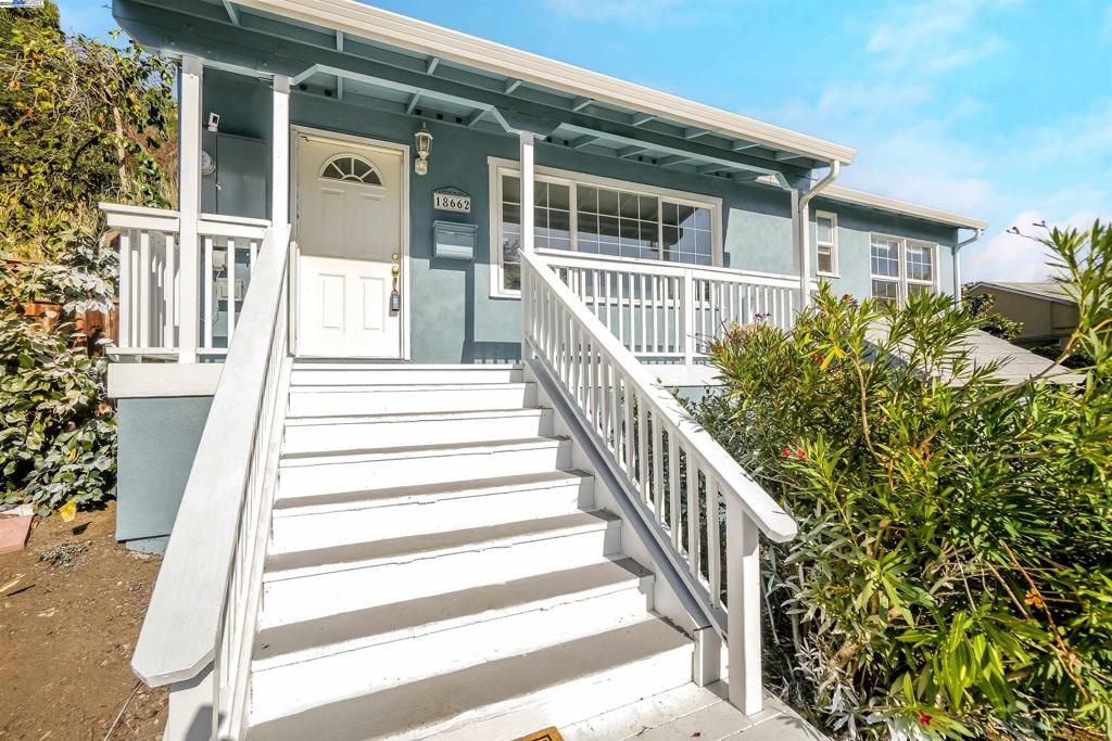 CASTRO VALLEY - Residential