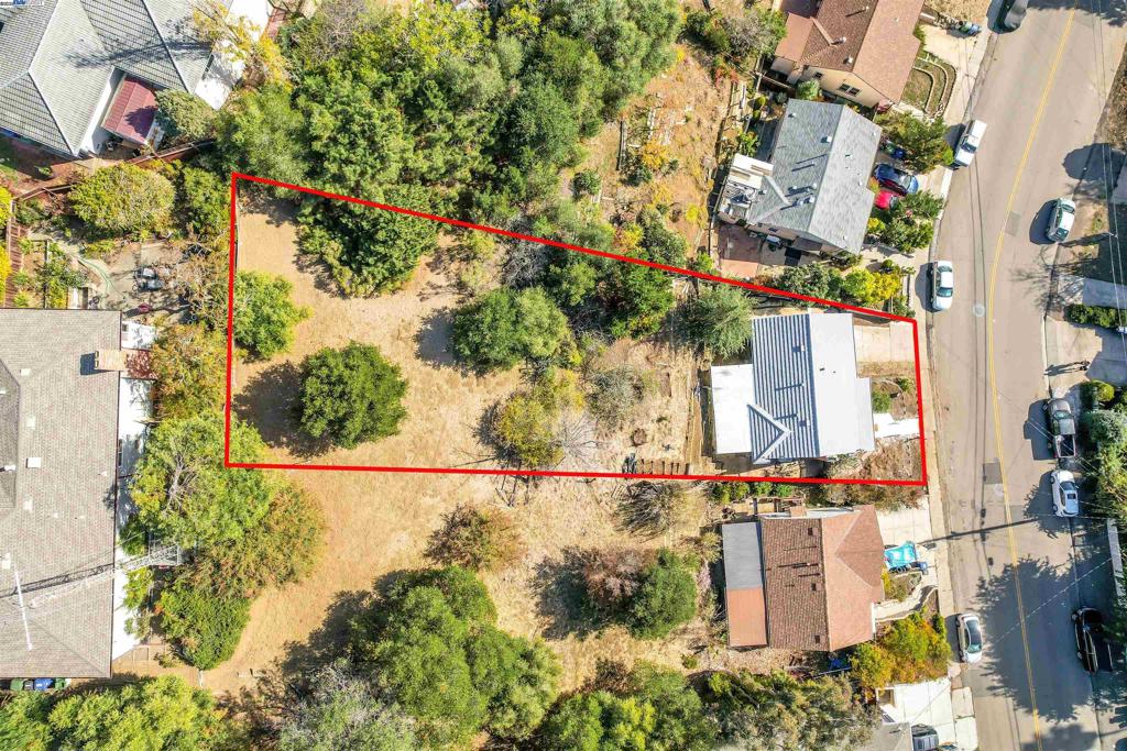 CASTRO VALLEY - Residential