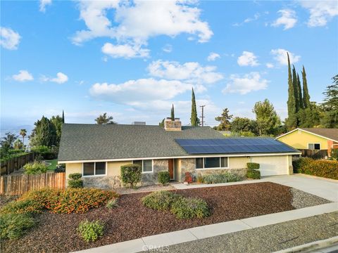 Photo of 435 Marilyn Ln, Redlands, CA 92373 (MLS # IG25239335)