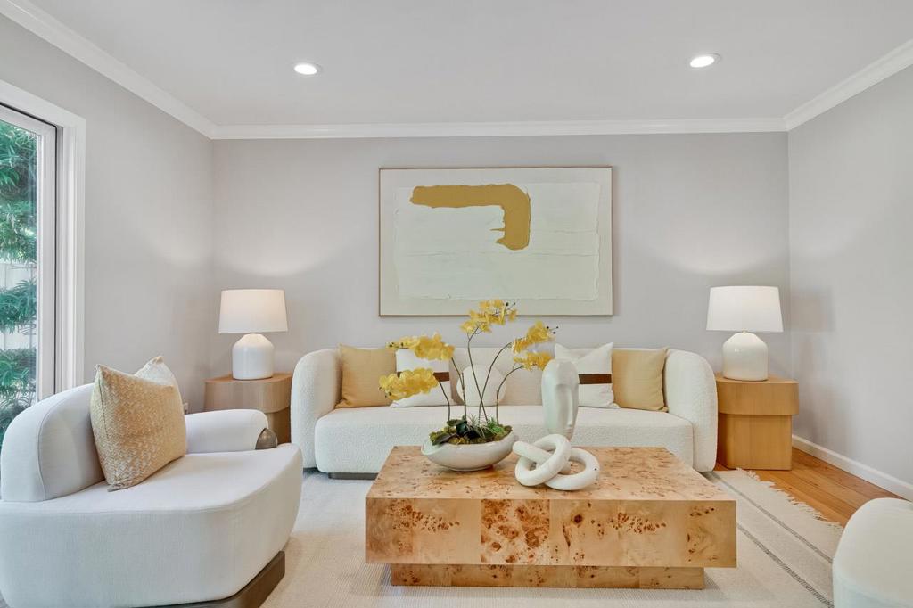 1634 Jamestown Drive