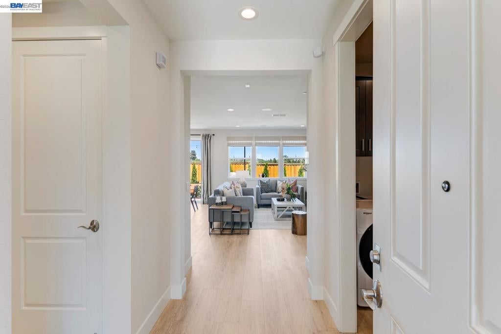 1306 Parkcrest Circle