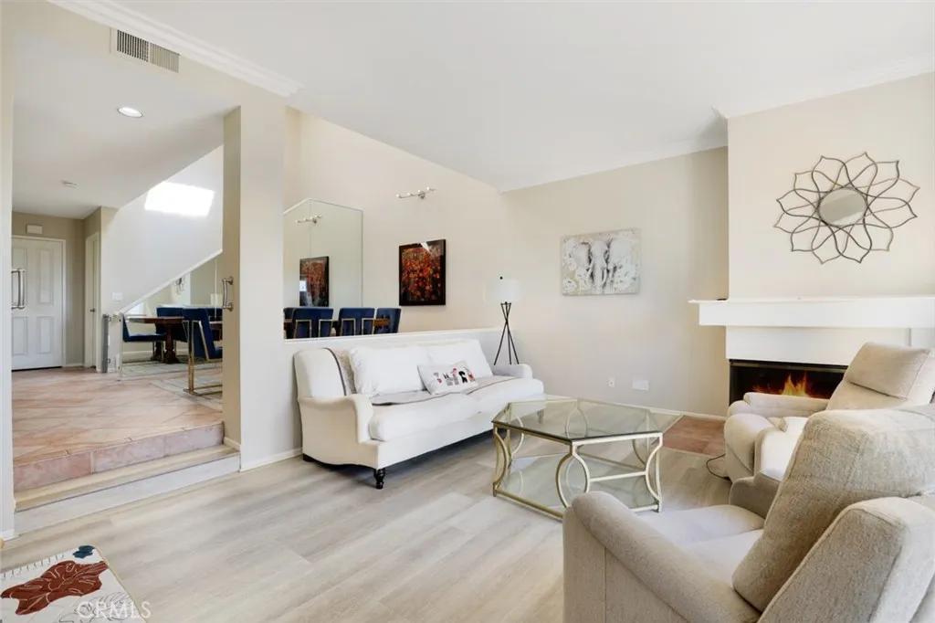 Dana Point, California 92629, United States, 3 Bedrooms Bedrooms, ,3 BathroomsBathrooms,Residential,Active,219588