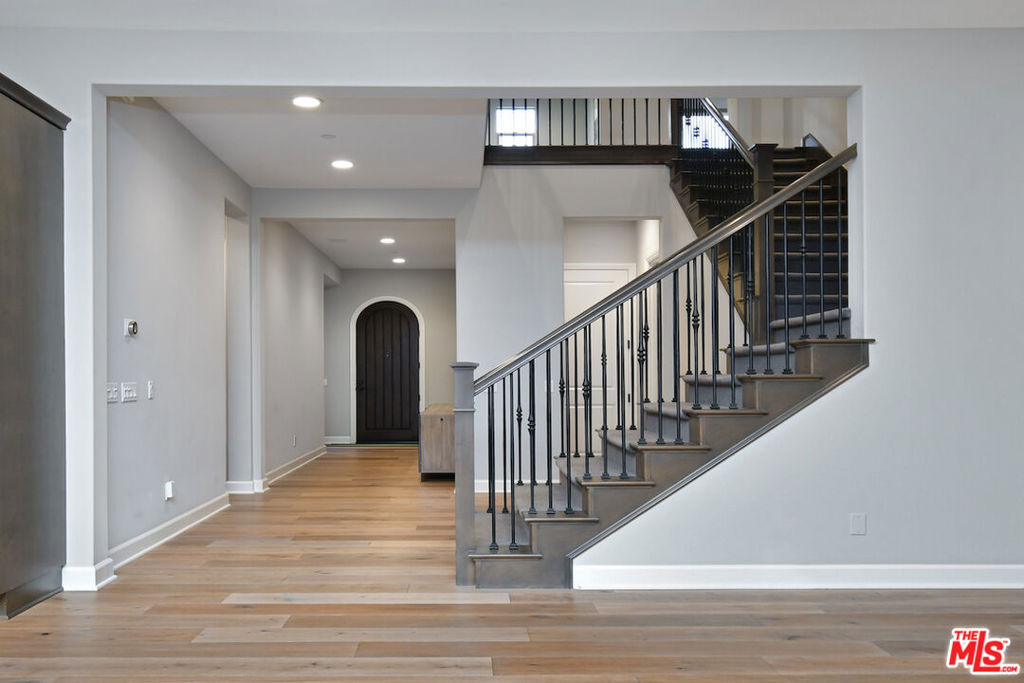 14608 Mccormick Street