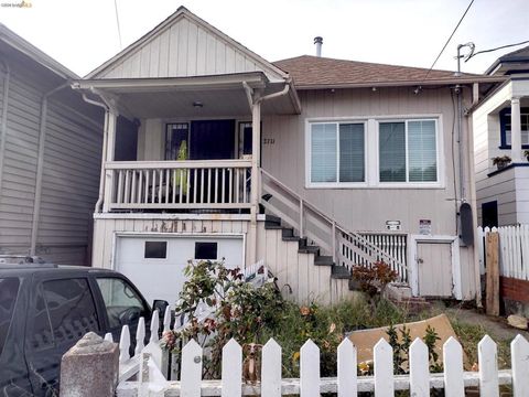 Photo of 2711 13Th Ave Ave, Oakland, CA 94606 (MLS # 41129079)