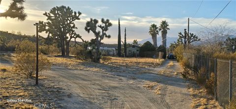 Photo of 7744 Victor Vis, Yucca Valley, CA 92284 (MLS # OC25004579) Photo of 7744 Victor Vis, Yucca Valley, CA 92284 (MLS # OC25004579)