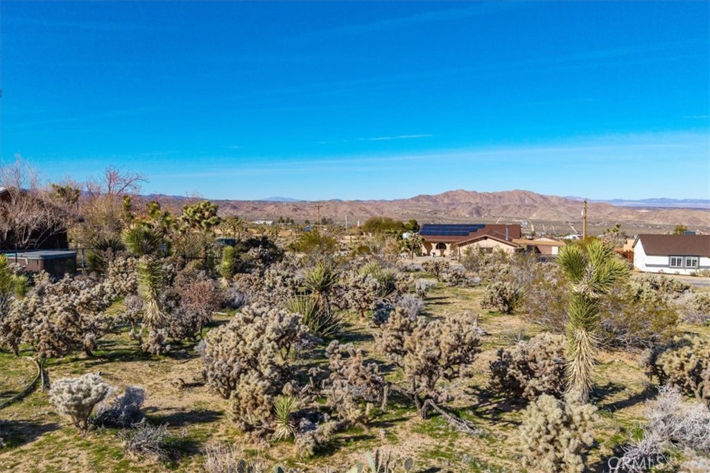 61017 Navajo Trail