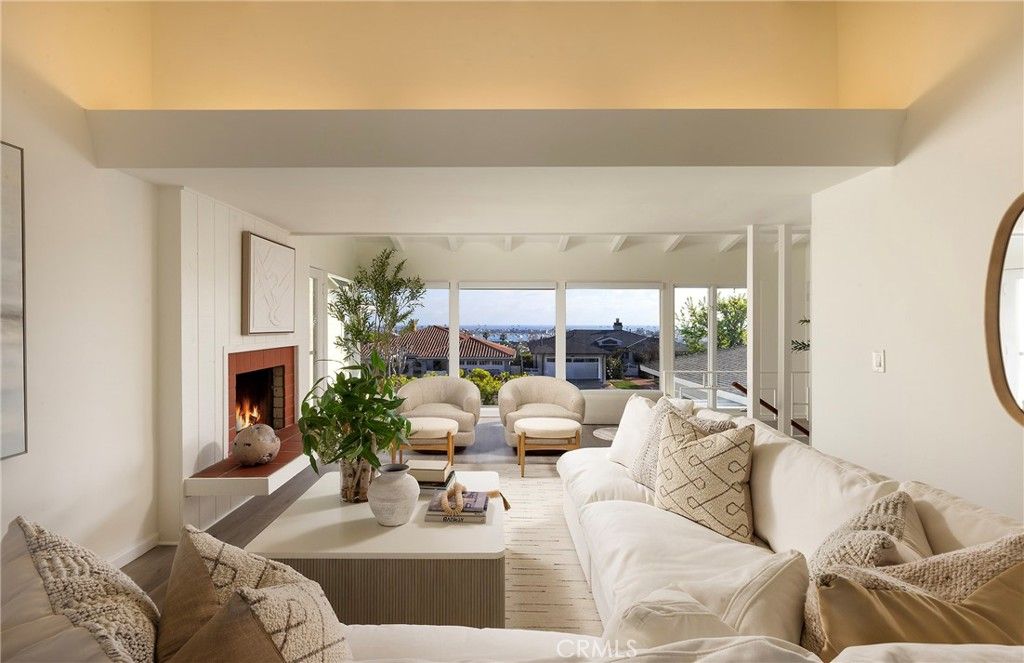 Photo of 502 Kings Rd Rd, Newport Beach, CA 92663 (MLS # NP26030005)