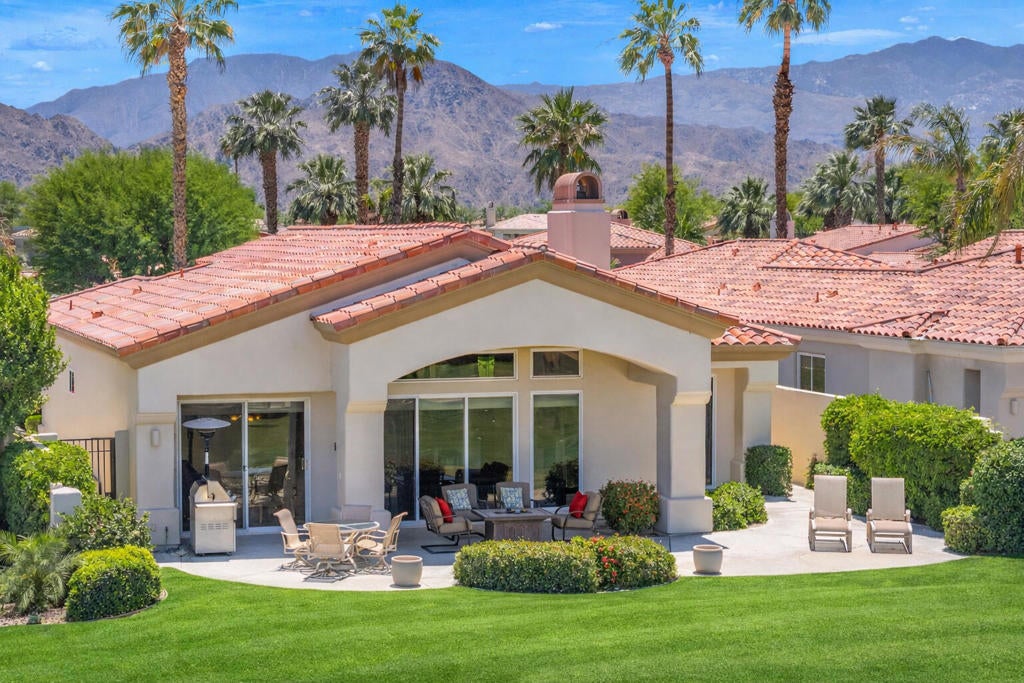 944 Mesa Grande Drive