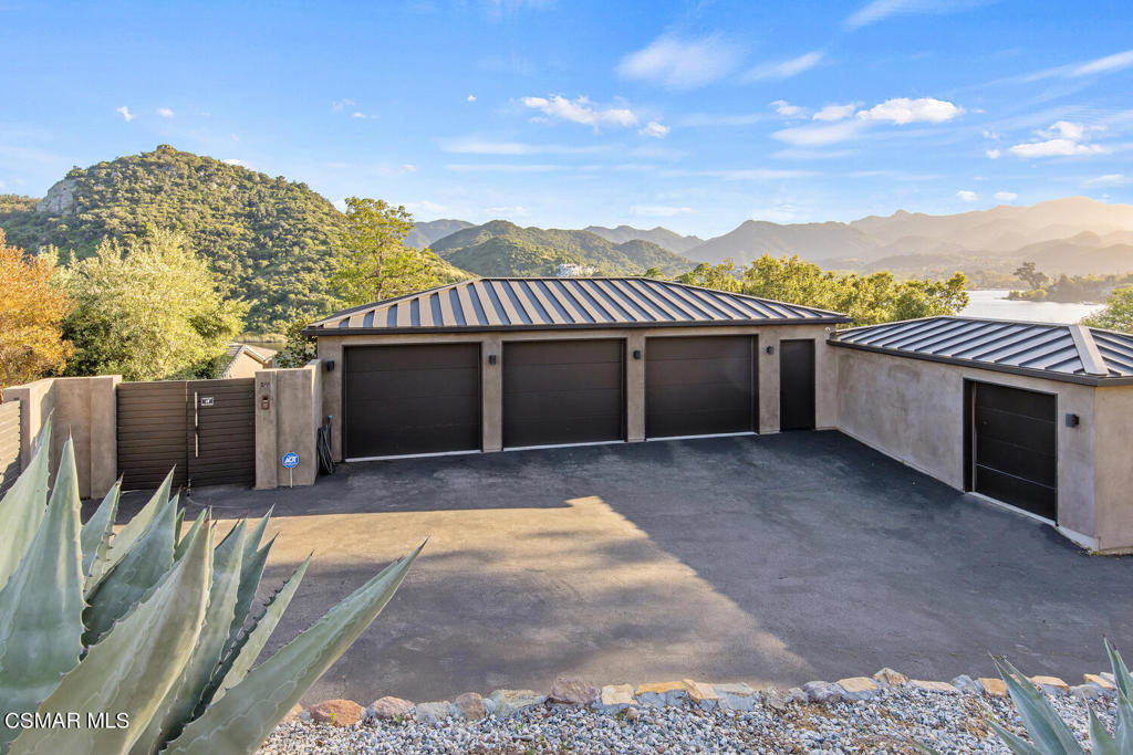 Lake Sherwood-762 - 762 - Residential