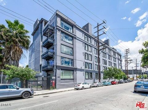 Photo of 825 E 4th Street #501, Los Angeles, CA 90013 (MLS # P1-23900) Photo of 825 E 4th Street #501, Los Angeles, CA 90013 (MLS # P1-23900)