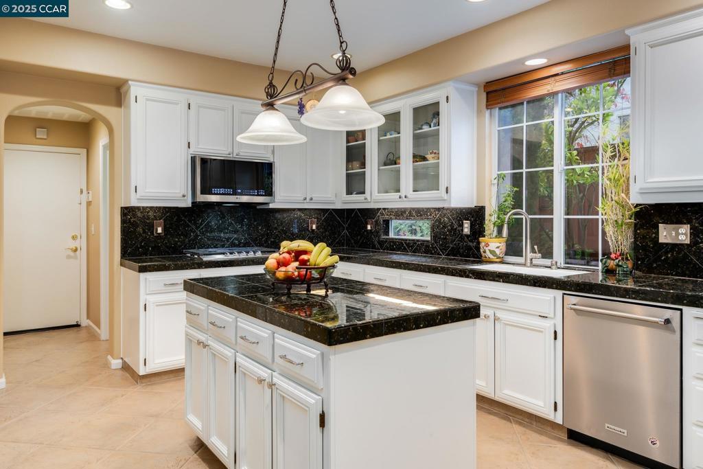 BRIDGES - Residential