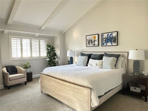 Photo of 1 Windsong Court, Newport Beach, CA 92663 (MLS # PW26096133)