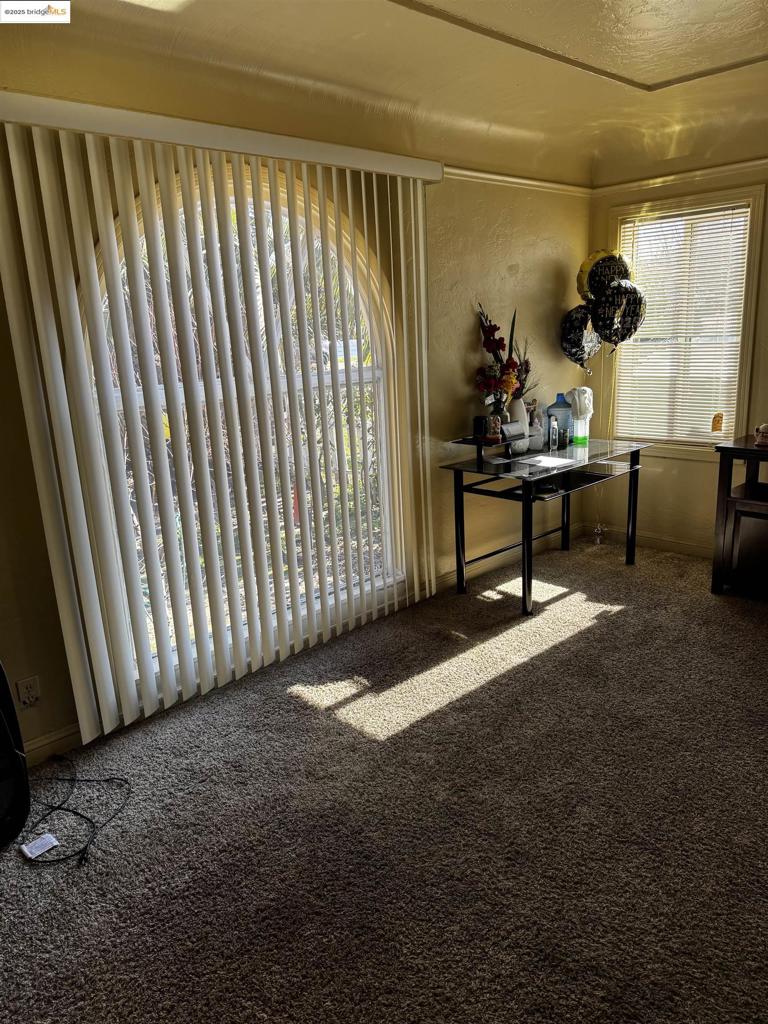 BAY POINTE - Residential