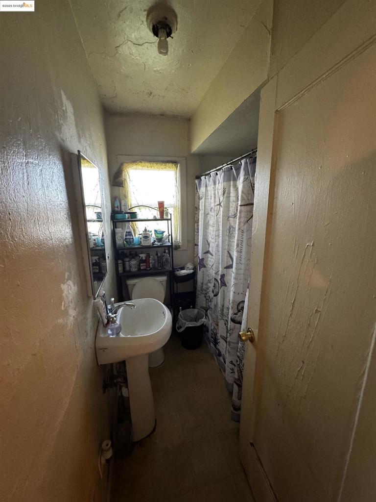 BAY POINTE - Residential