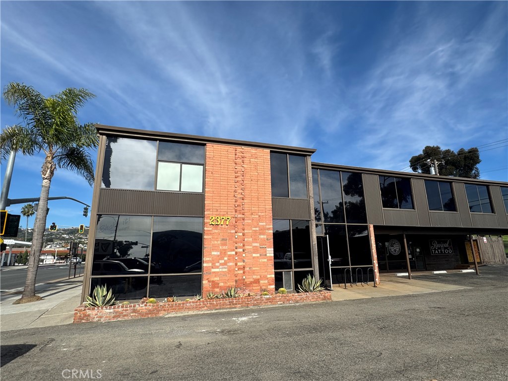 2377 S El Camino Real 206