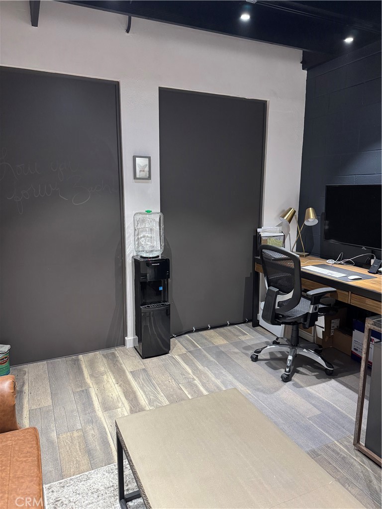 2377 S El Camino Real 206