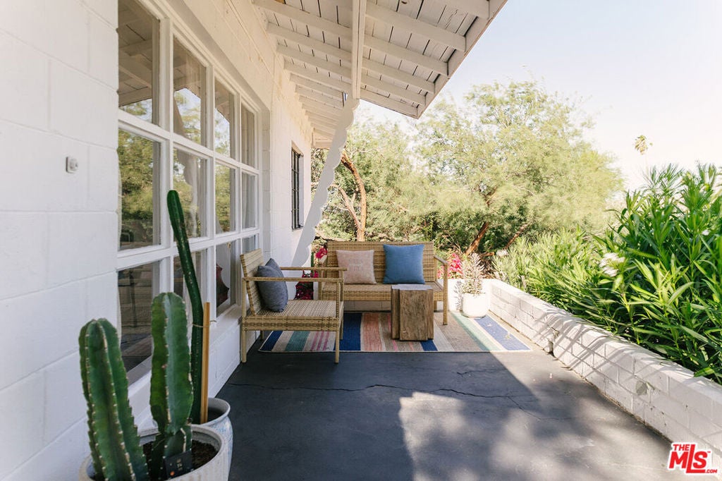 73484 Sunnyvale Drive