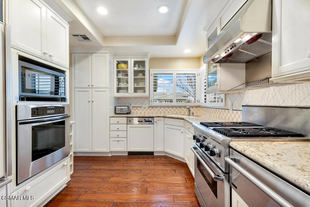 2234 Westshore Lane