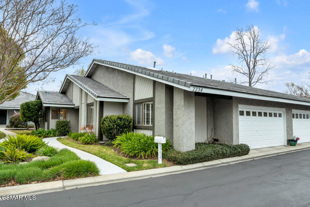 2234 Westshore Lane