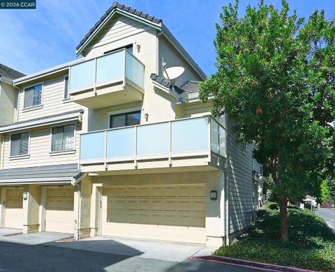 Photo of 2028 Fostoria Cir CIR, Danville, CA 94526 (MLS # 41148831)