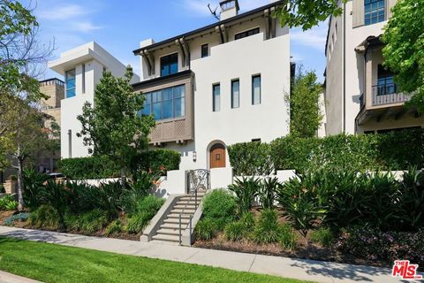 Photo of 13079 Bluff Creek Drive, Los Angeles, CA 90094 (MLS # 26698303)