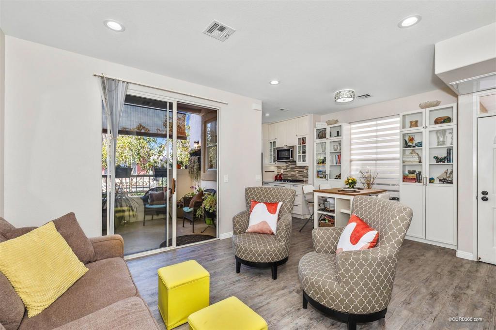 Mira Mesa - Residential Lease