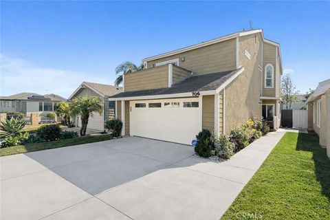 Photo of 706 Oceanhill Dr, Huntington Beach, CA 92648 (MLS # OC26020426)