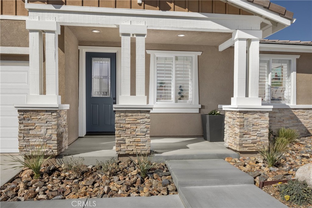 13897 Mesa View Drive