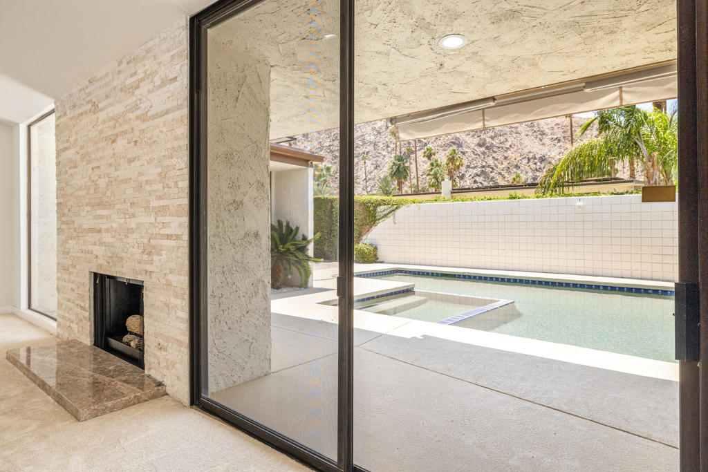 Indian Wells C.C. - Residential
