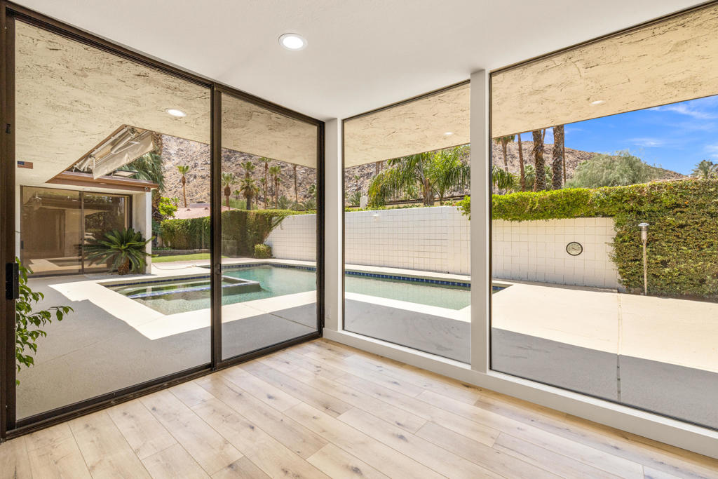 Indian Wells C.C. - Residential