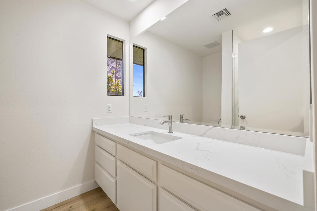 Indian Wells C.C. - Residential
