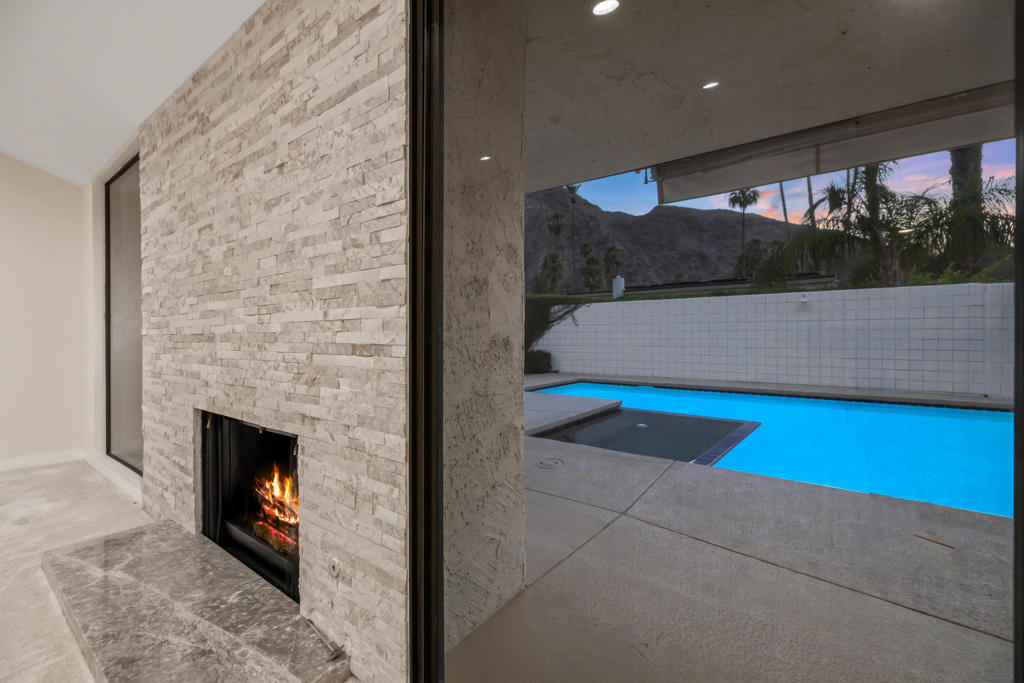 Indian Wells C.C. - Residential