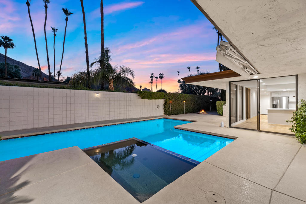 Indian Wells C.C. - Residential